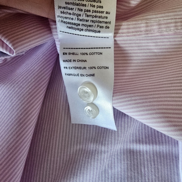 UNTUCKit Medium Mens Douro Wrinkle Free Button Down Relaxed Fit Pinstripe Shirt - Picture 9 of 9